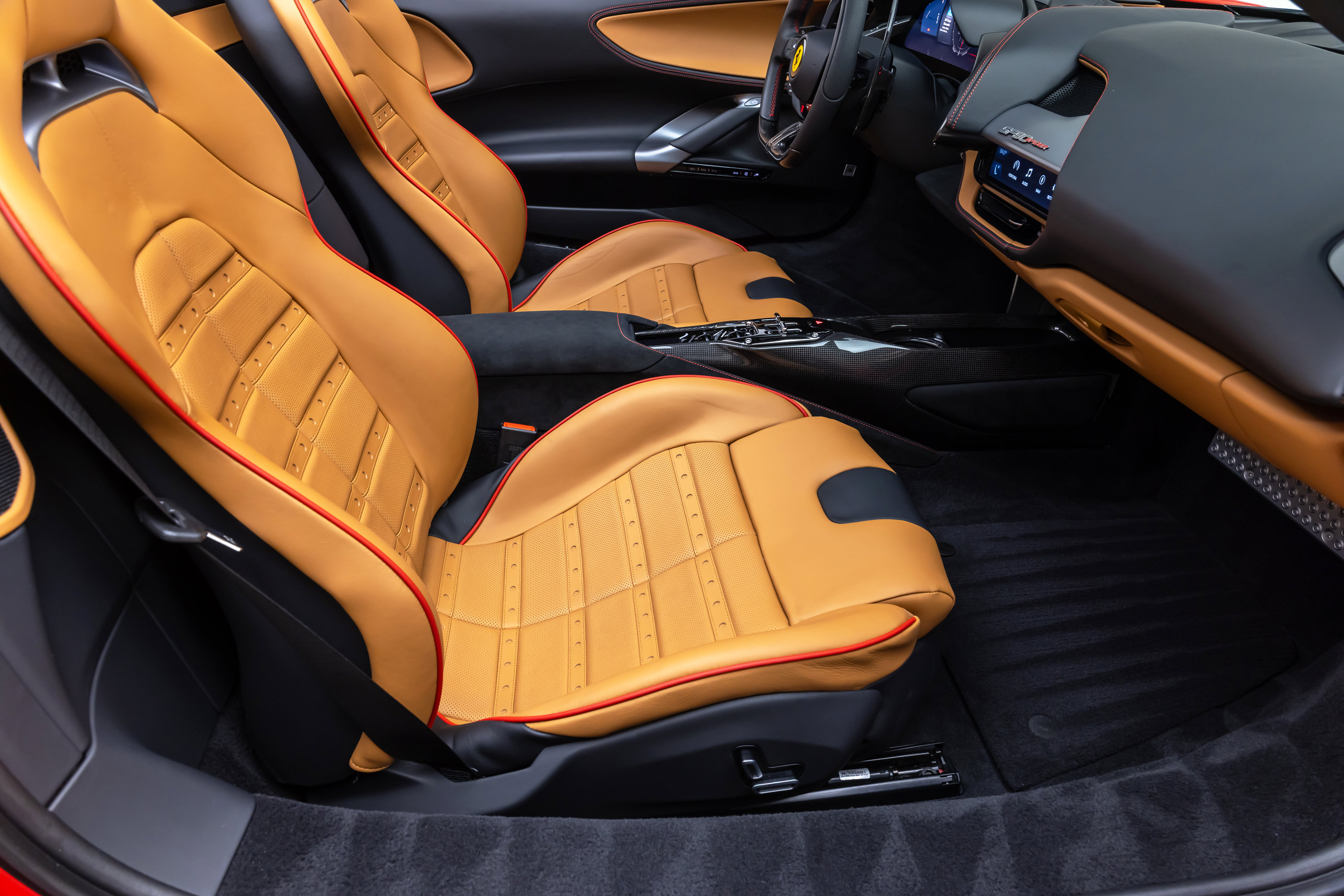 Certified 2025 Ferrari SF90 Spider AWD/4WD image 55