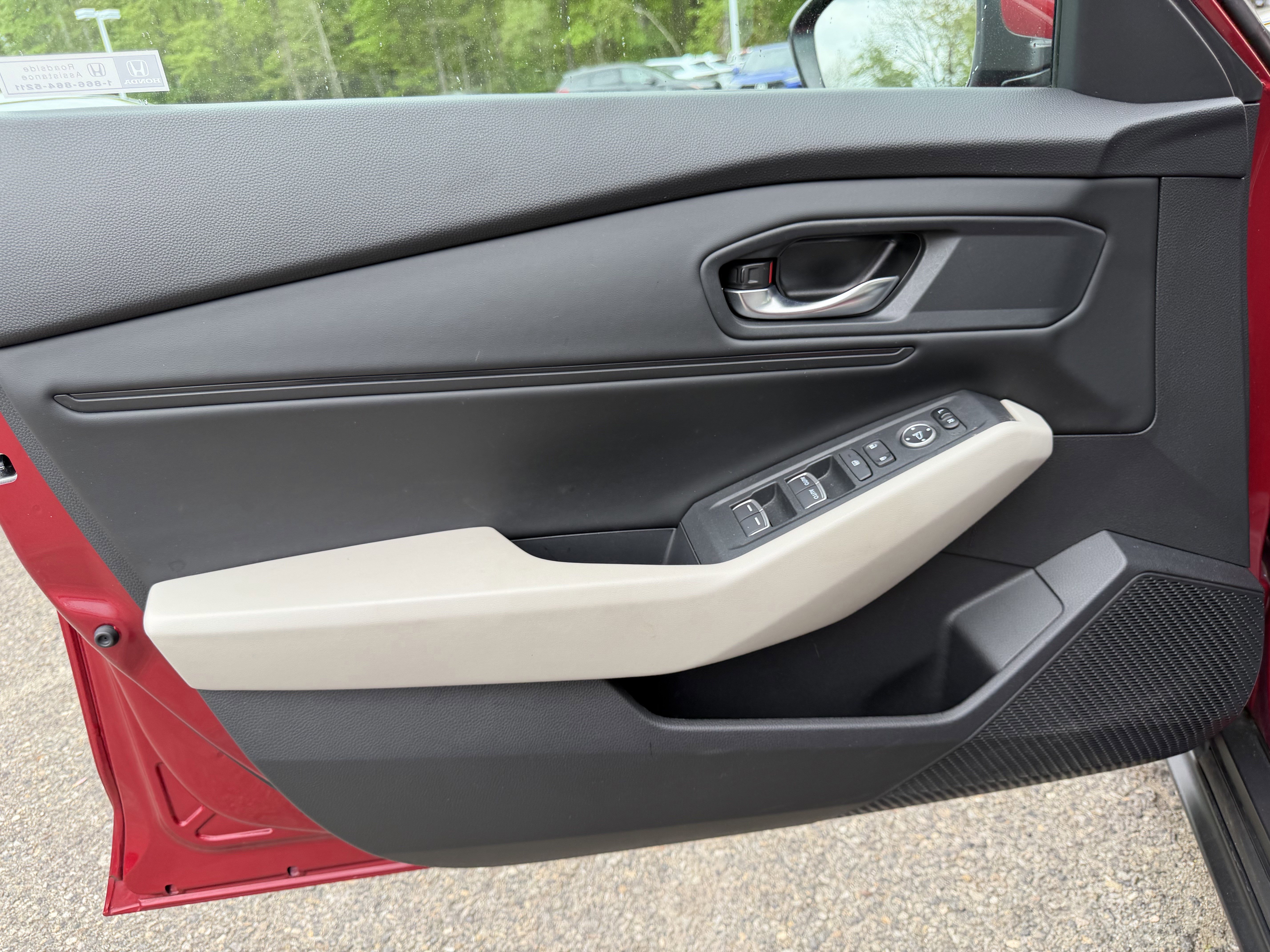 Certified 2023 Honda Accord EX image 11