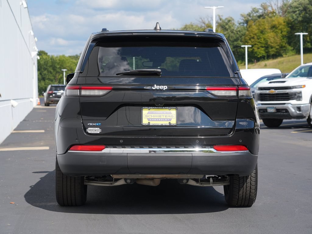 Used 2024 Jeep Grand Cherokee Limited 4xe AWD/4WD image 4