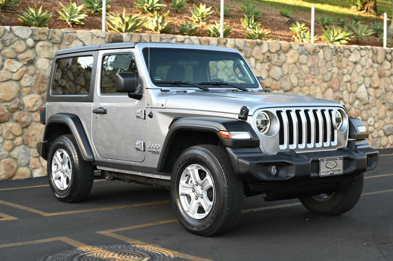 Used 2021 Jeep Wrangler Sport image 1