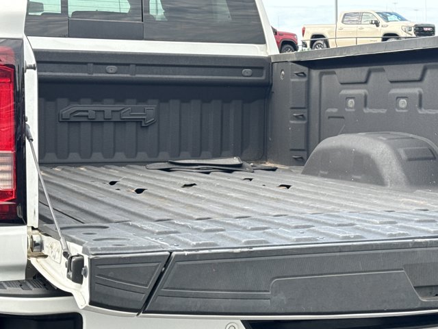 Used 2023 GMC Sierra 2500 AT4 w/ AT4 Preferred Package AWD/4WD image 11