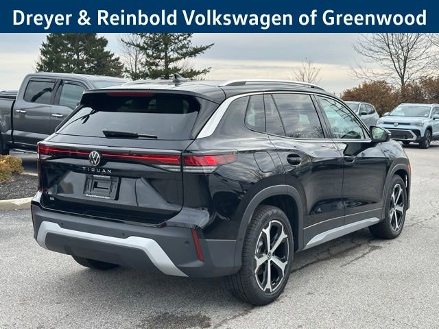 New 2026 Volkswagen Tiguan SE image 7
