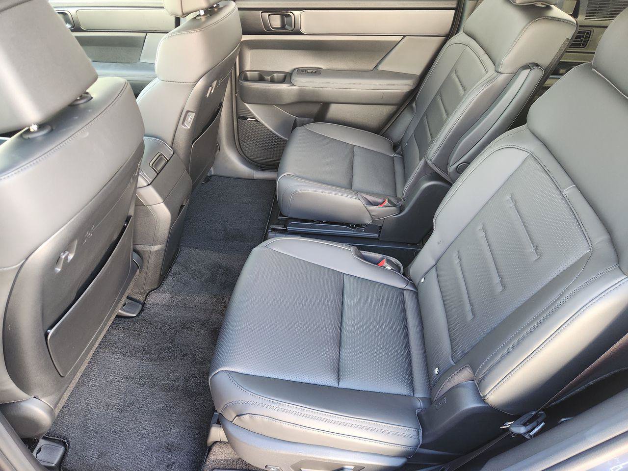 New 2026 Hyundai Santa Fe Calligraphy AWD/4WD image 30