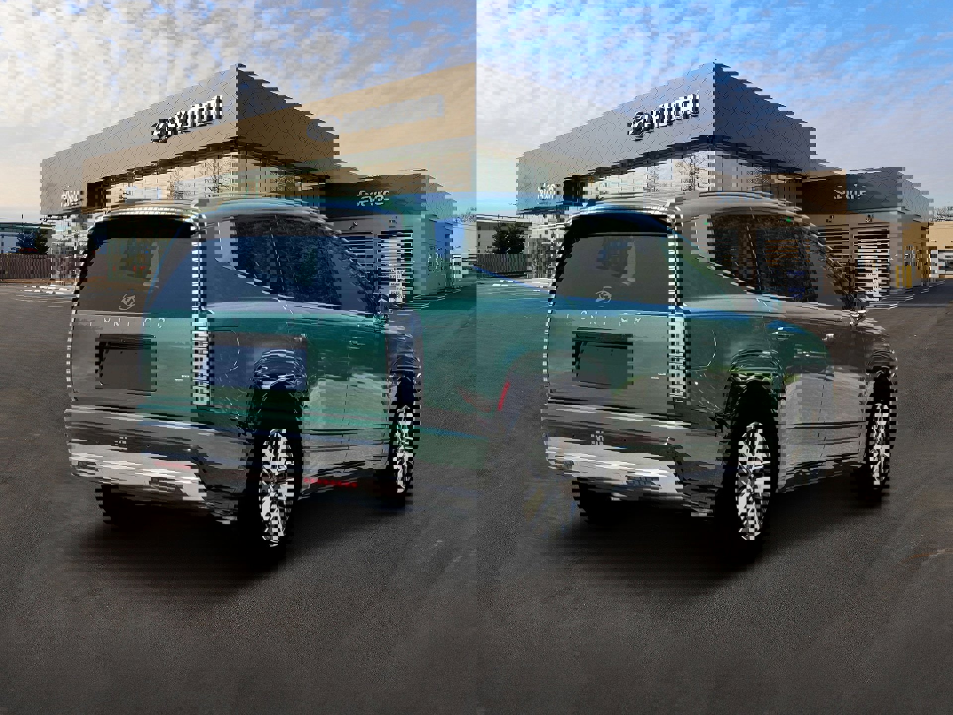 New 2026 Hyundai Ioniq 9 SEL image 7