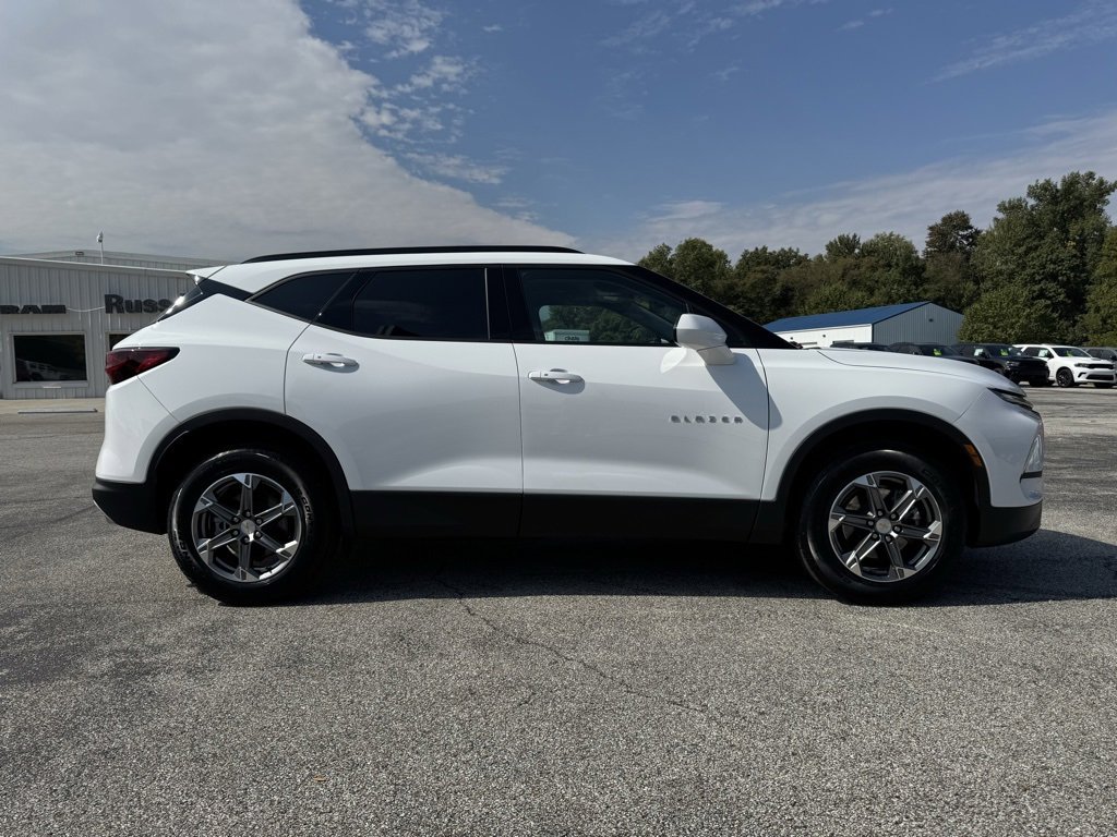 Used 2023 Chevrolet Blazer LT w/ Convenience Package image 9