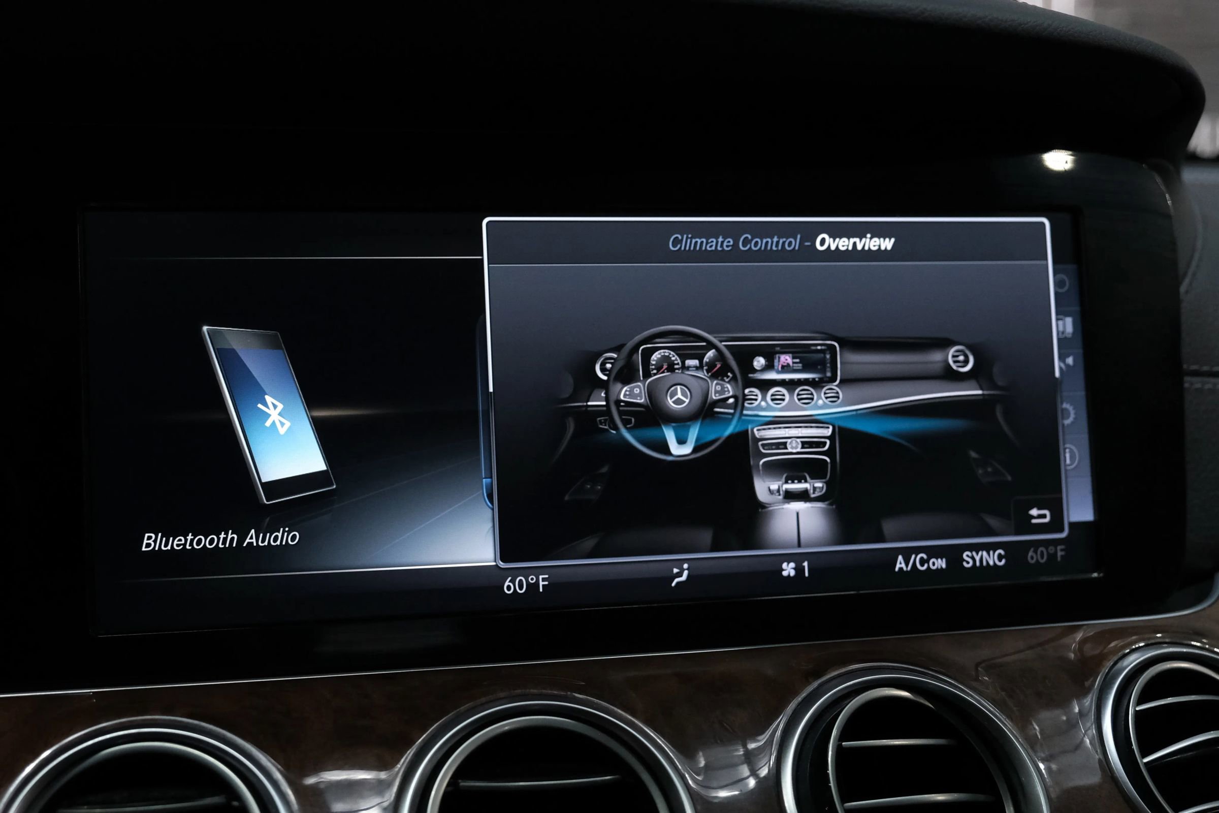 Used 2017 Mercedes-Benz E 300 image 28