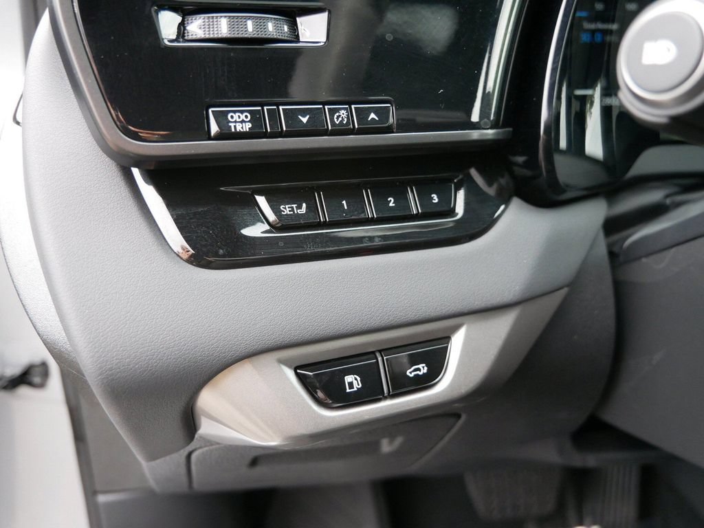 Certified 2026 Lexus RX 350h w/ Convenience Package AWD/4WD image 18