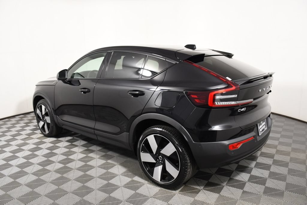 Used 2024 Volvo C40 P8 Recharge Ultimate w/ Protection Package Premier AWD/4WD image 3