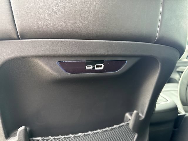 New 2027 Chrysler Pacifica Limited w/ S Appearance Package FWD image 40