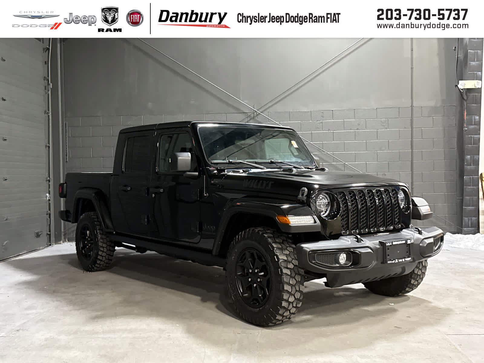 Used 2022 Jeep Gladiator Overland AWD/4WD image 1