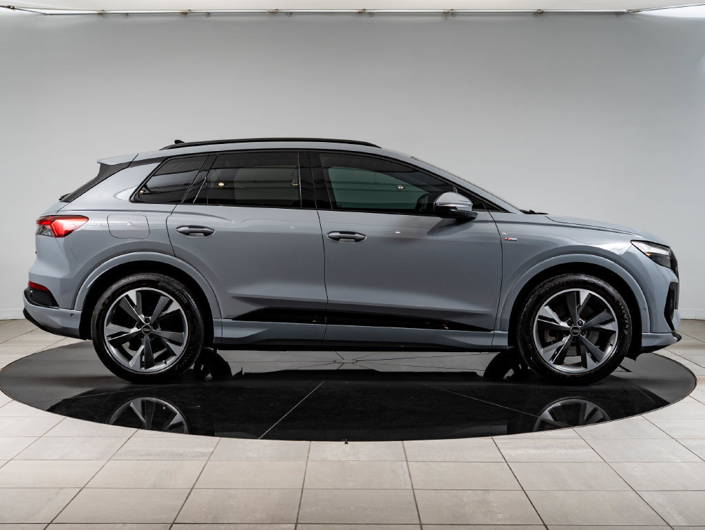 Used 2024 Audi Q4 e-tron Premium Plus w/ Premium Plus AWD/4WD image 11