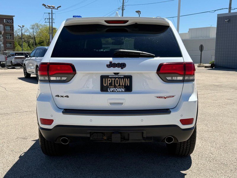 Used 2018 Jeep Grand Cherokee Trailhawk w/ Trailhawk Luxury Group AWD/4WD image 5