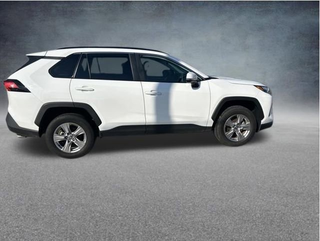 Used 2025 Toyota RAV4 XLE w/ Weather Package AWD/4WD image 6