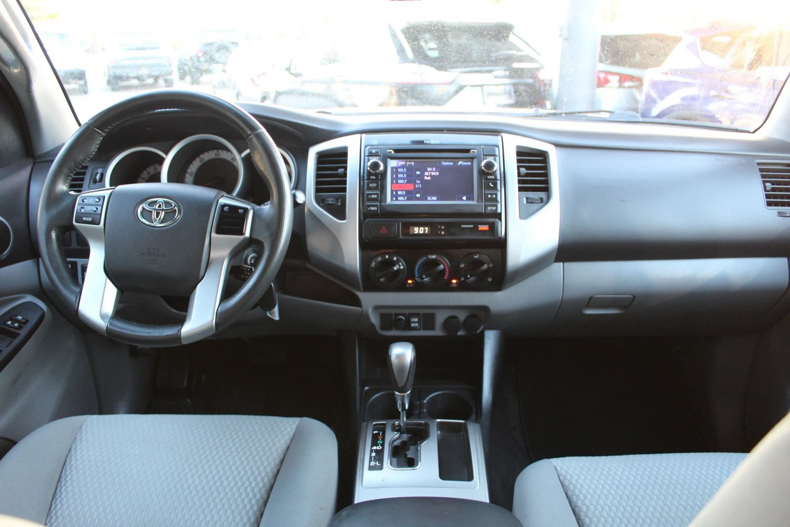 Used 2013 Toyota Tacoma PreRunner w/ SR5 Pkg RWD image 13