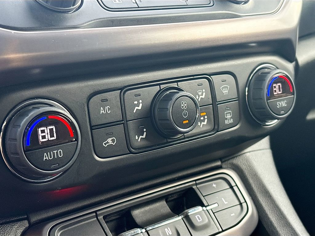 Used 2023 GMC Acadia AT4 w/ Preferred Package image 16