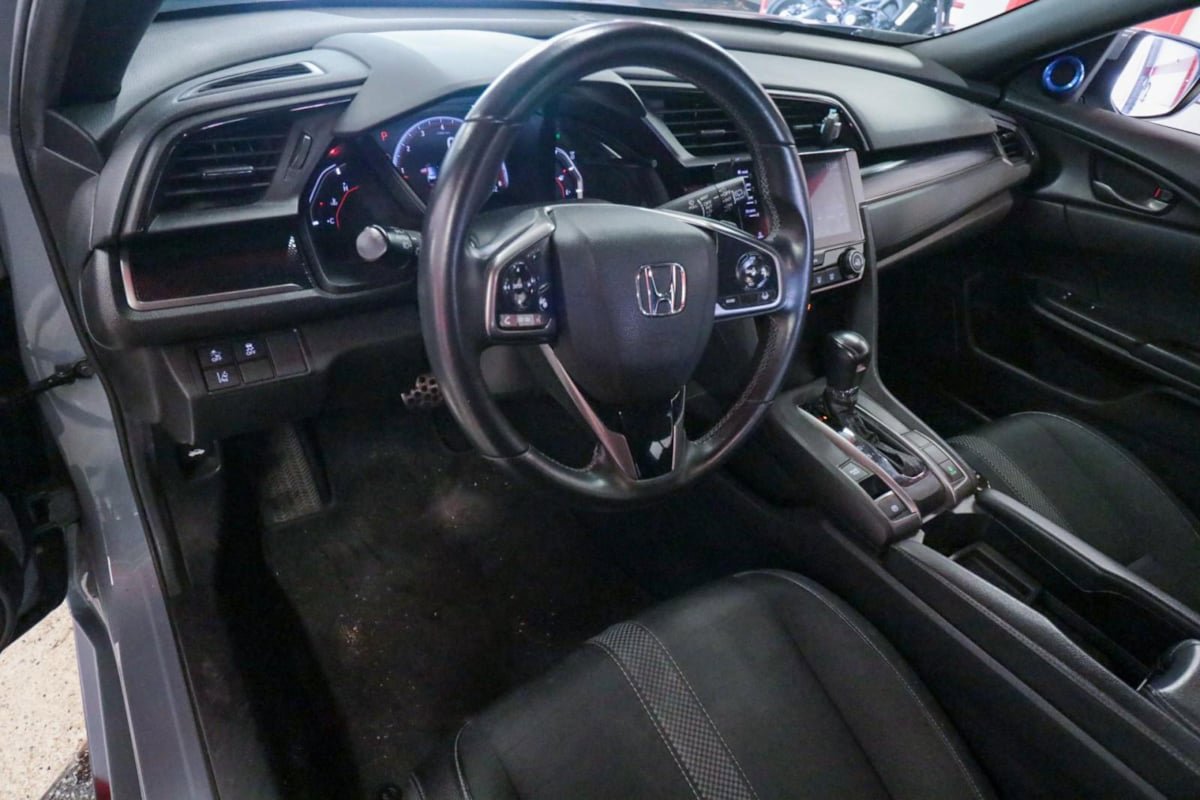 Used 2021 Honda Civic Sport image 11