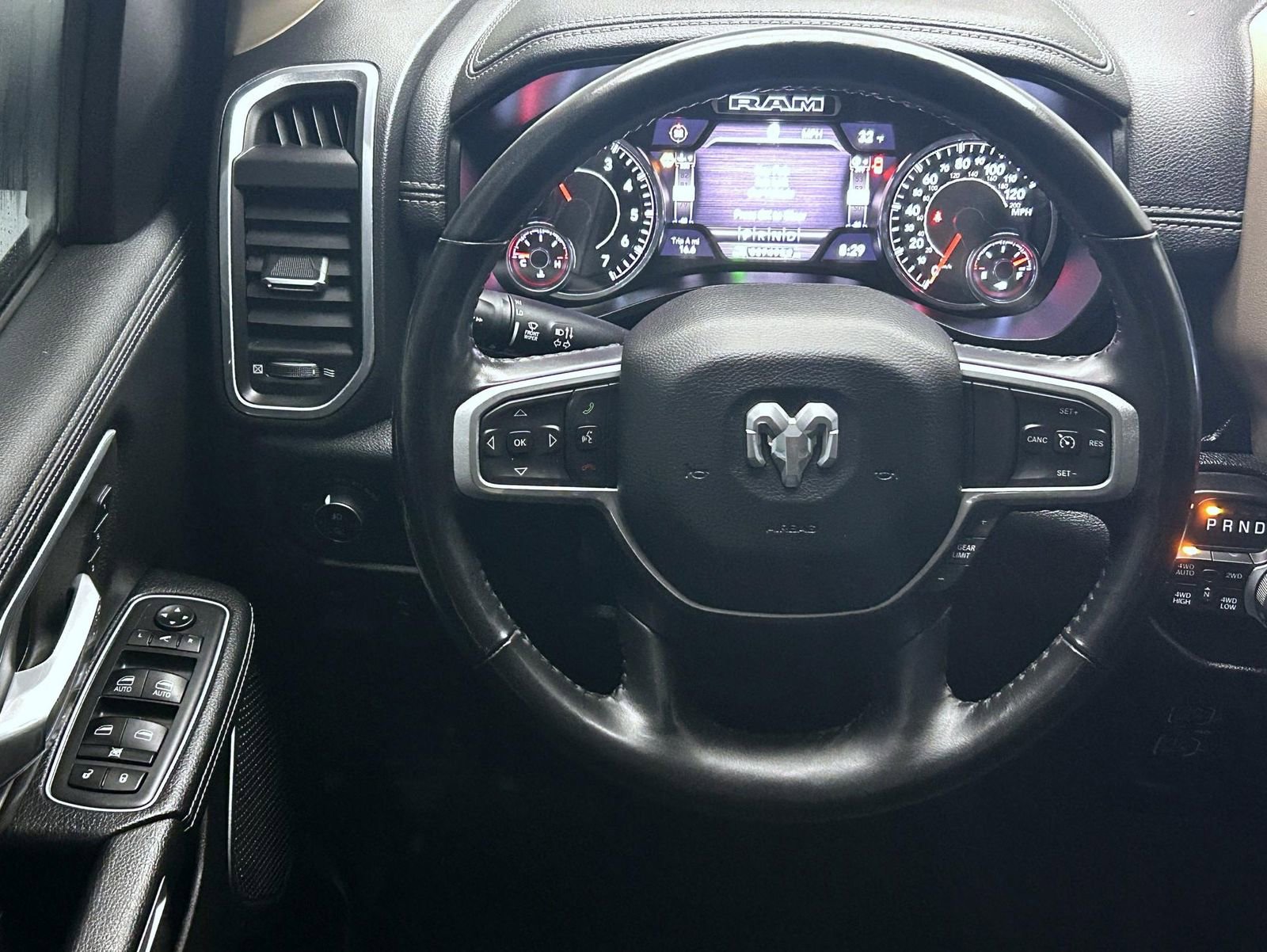 Used 2020 RAM 1500 Laramie image 12