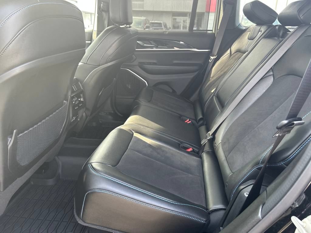 New 2024 Jeep Grand Cherokee Trailhawk w/ Luxury Tech Group III AWD/4WD image 22