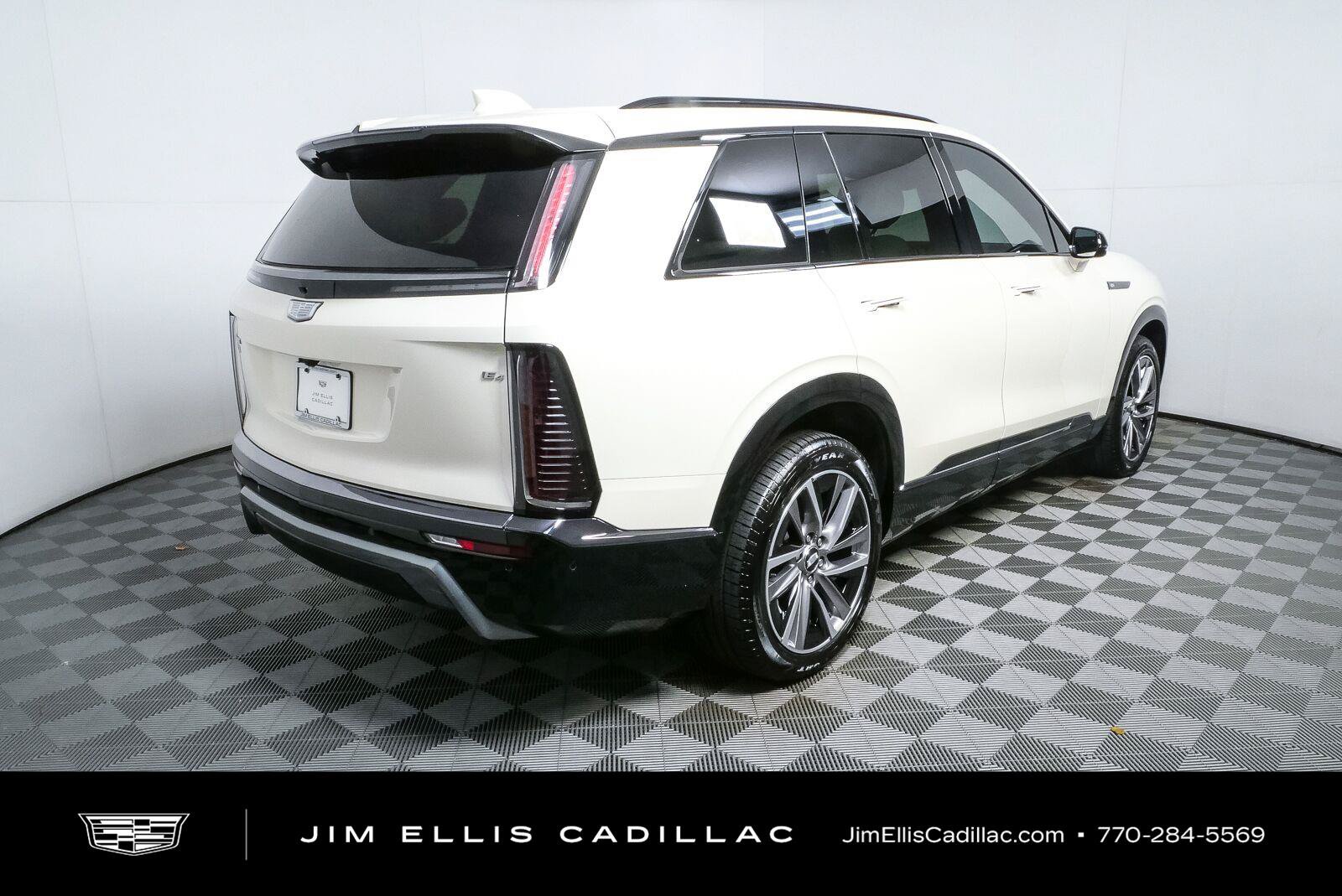 New 2027 Cadillac Vistiq Luxury AWD/4WD image 3