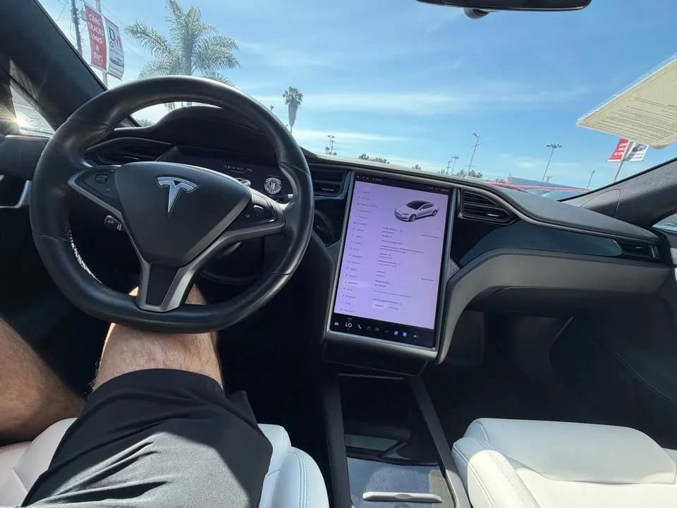 Used 2019 Tesla Model S 75D AWD/4WD image 6