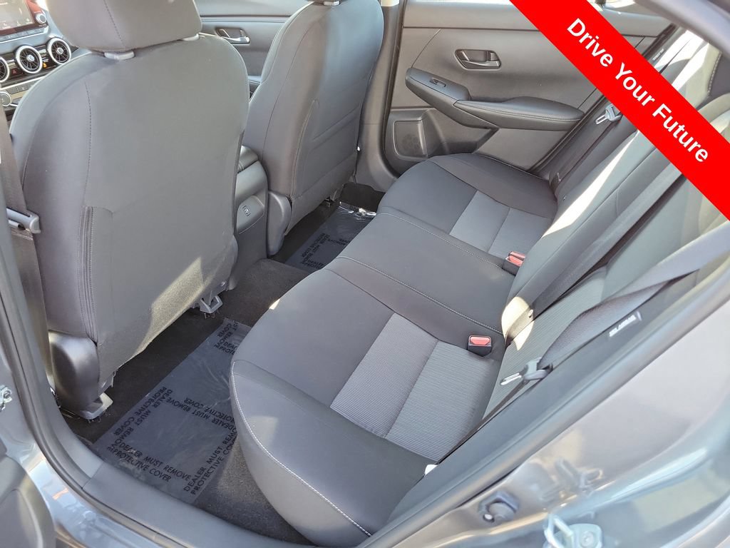 Used 2025 Nissan Sentra SV w/ Trunk Package FWD image 18
