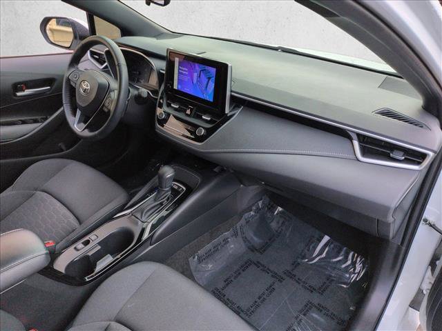 Used 2025 Toyota Corolla SE w/ SE Package FWD image 21