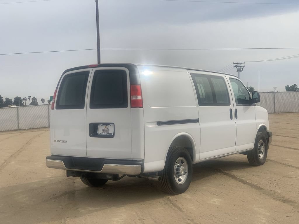 New 2025 Chevrolet Express 2500 w/ Driver Convenience Package RWD image 4