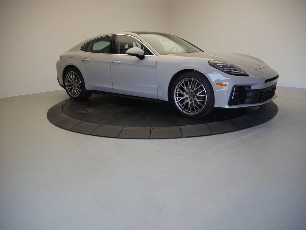 Certified 2025 Porsche Panamera 4 AWD/4WD image 9