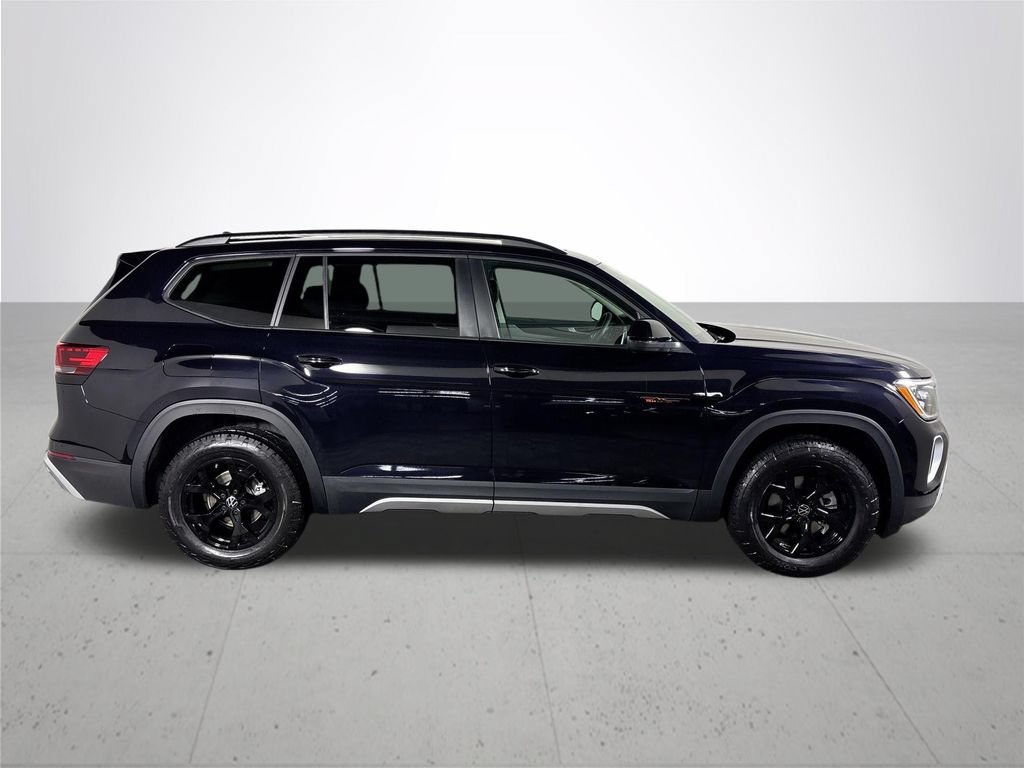 New 2026 Volkswagen Atlas Peak Edition AWD/4WD image 5