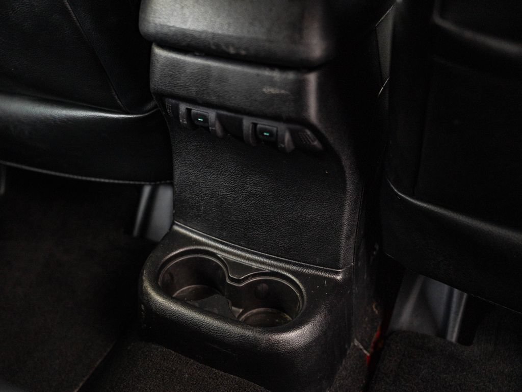 Used 2012 Jeep Wrangler Unlimited Rubicon w/ Dual Top Group AWD/4WD image 41