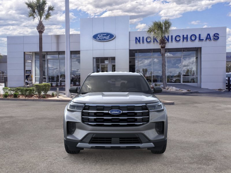 New 2026 Ford Explorer Active RWD image 6