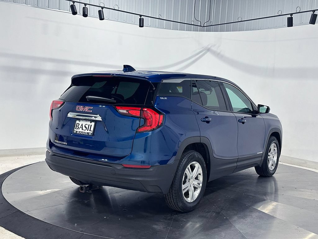 Used 2020 GMC Terrain SLE FWD image 11