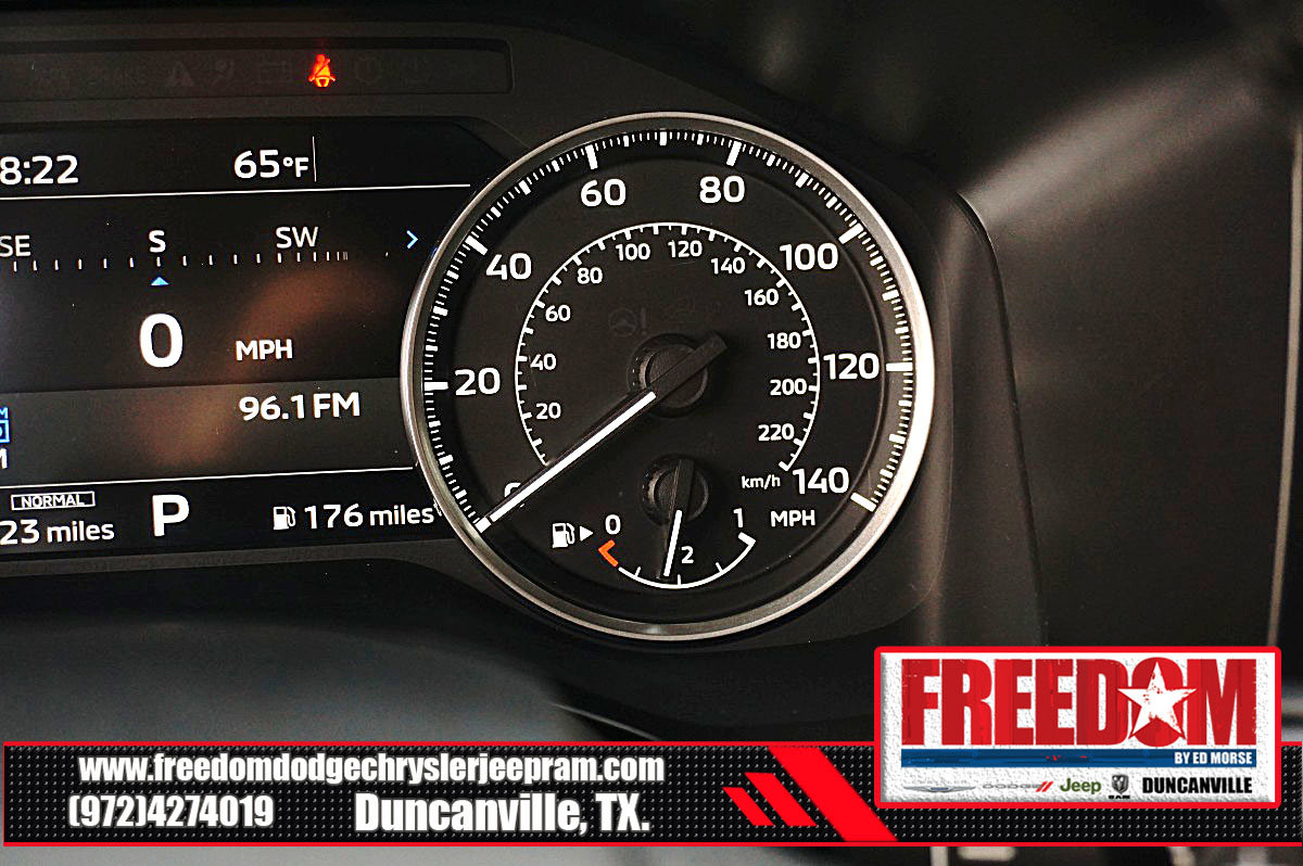 Used 2024 Mitsubishi Outlander SE image 33