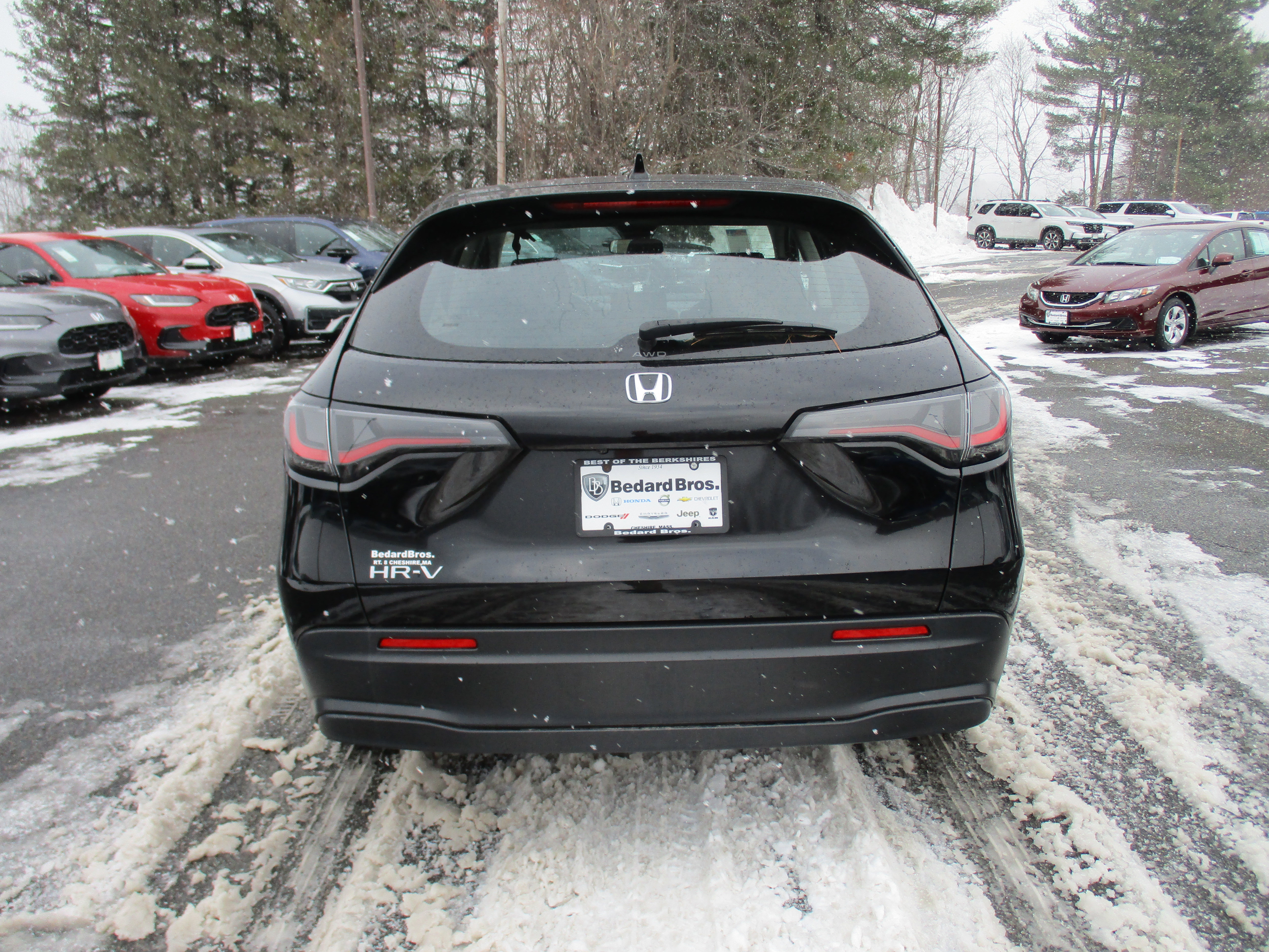 Certified 2023 Honda HR-V LX image 6