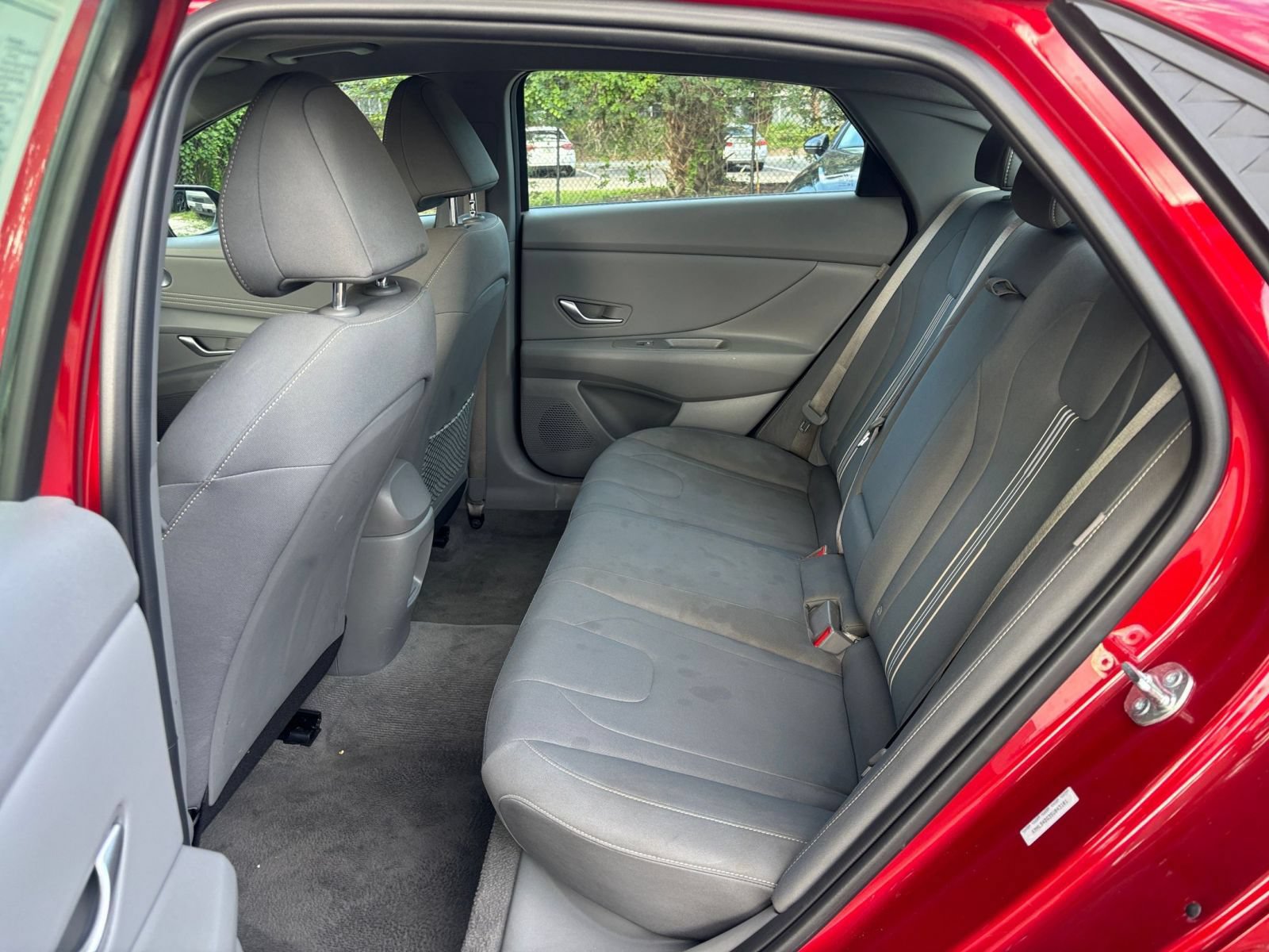 Used 2025 Hyundai Elantra SEL FWD image 25