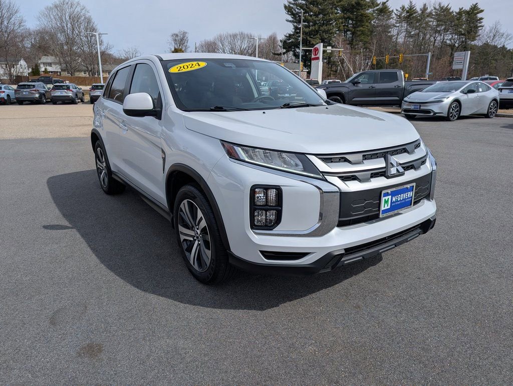 Used 2024 Mitsubishi Outlander Sport ES AWD/4WD image 8
