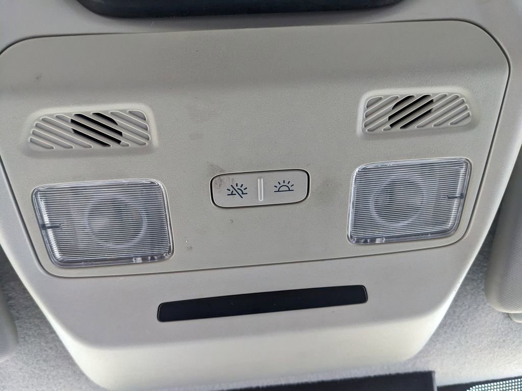 Used 2021 Ford Transit 350 XLT image 46