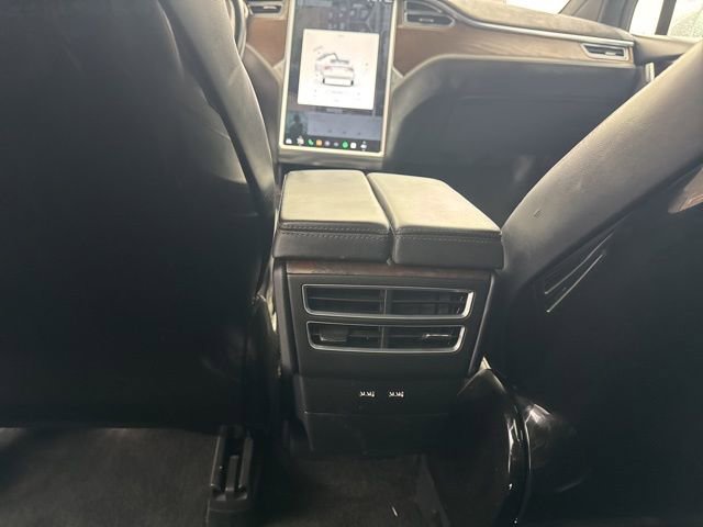 Used 2016 Tesla Model X 90D image 26