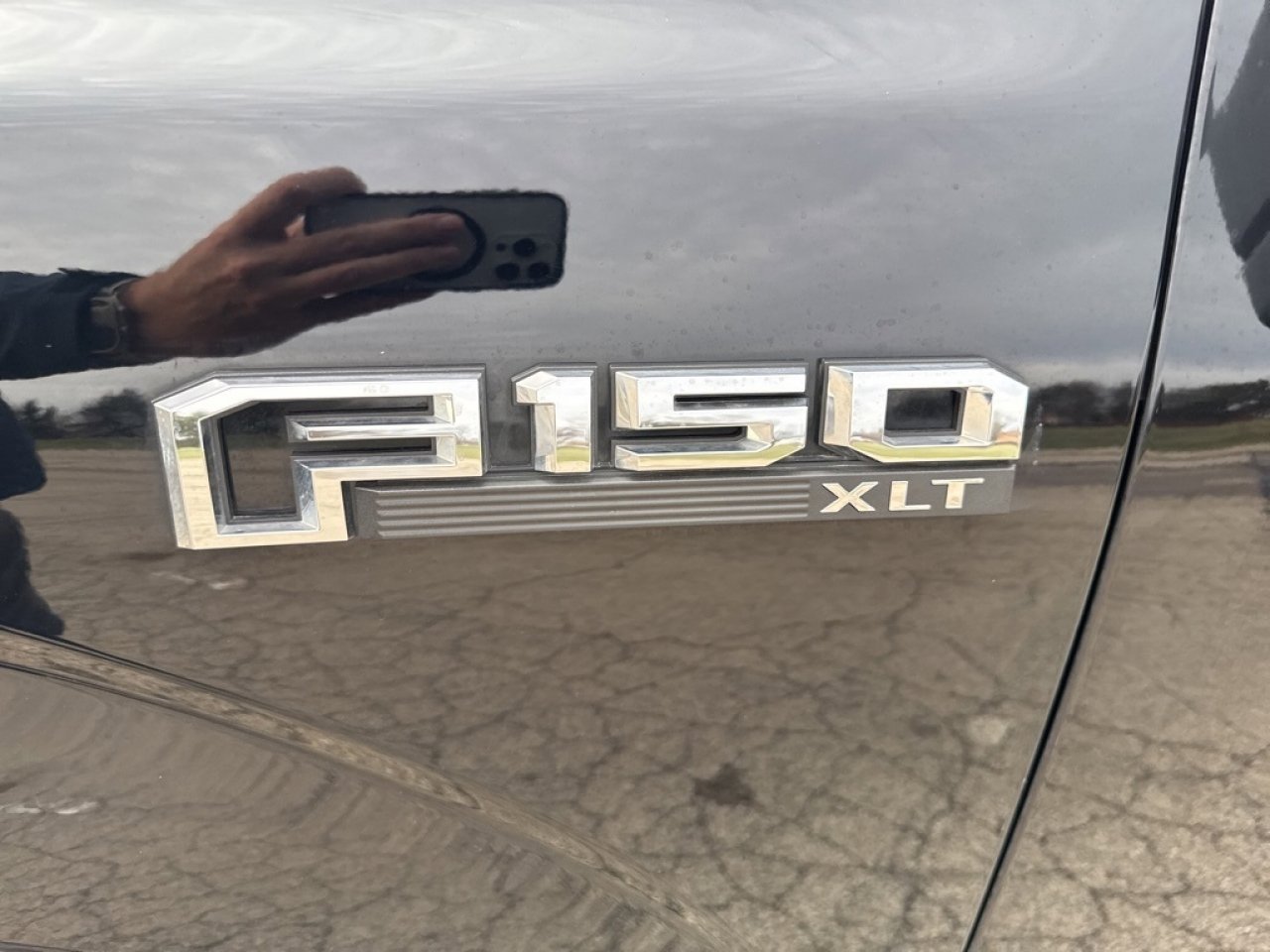 Used 2018 Ford F150 XLT w/ Equipment Group 302A Luxury image 5