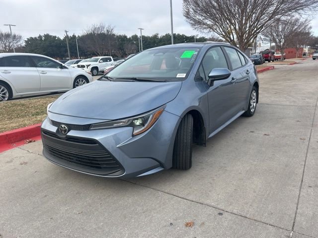 Used 2025 Toyota Corolla LE image 7