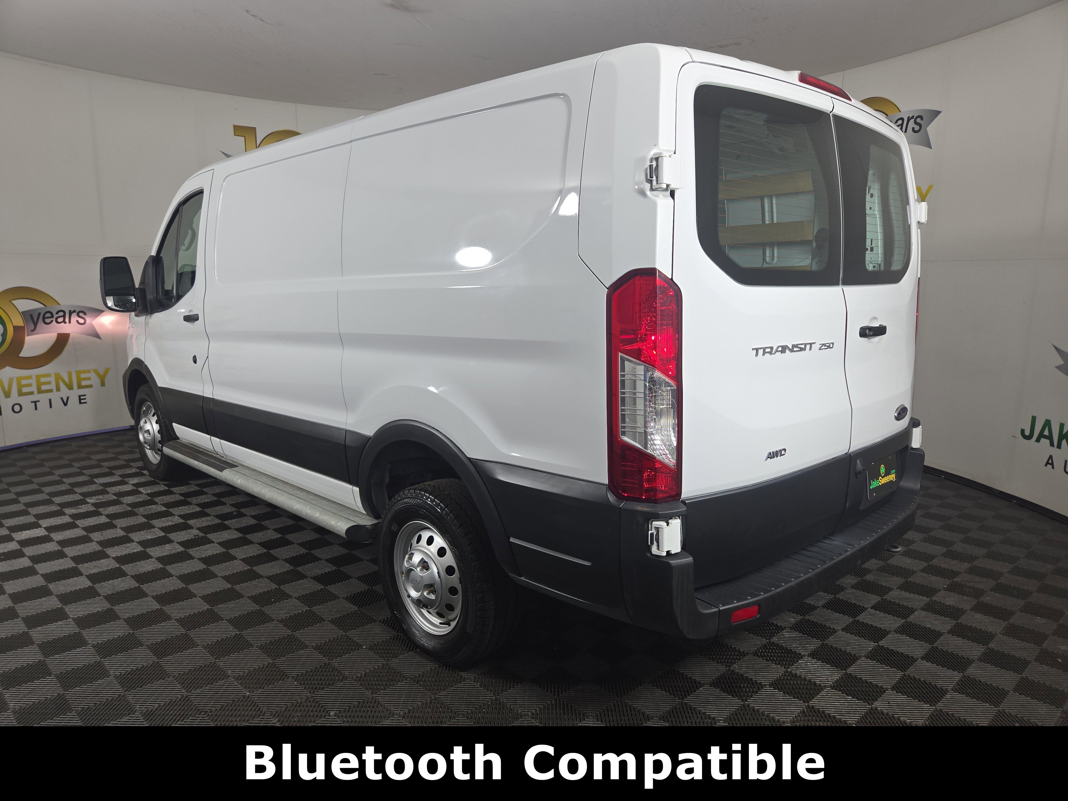 Used 2024 Ford Transit 250 Low Roof AWD w/ Exterior Upgrade Package image 6