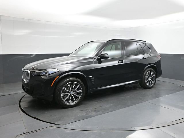 New 2026 BMW X5 xDrive40i w/ M Sport Package image 1