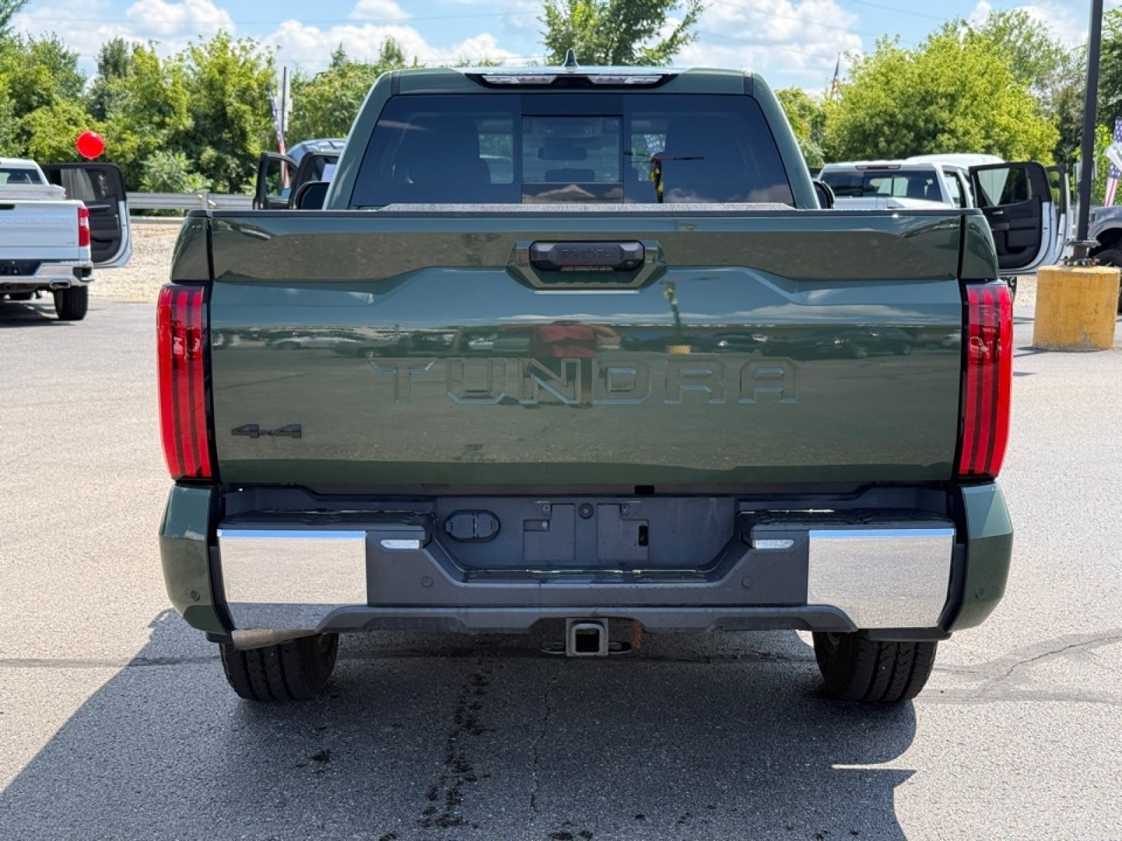 Used 2022 Toyota Tundra SR AWD/4WD image 7