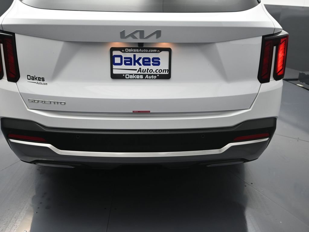 New 2025 Kia Sorento S w/ Panoramic Sunroof Package FWD image 29