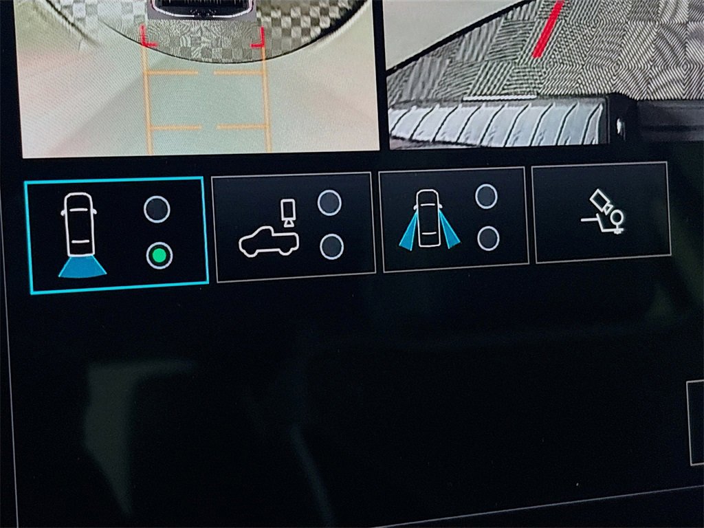 New 2026 GMC Sierra EV Elevation w/ LPO, Elevation Dark Package image 35