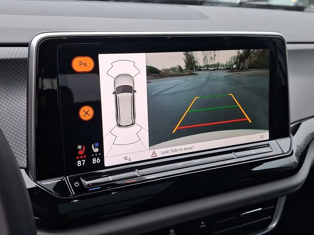Certified 2025 Volkswagen Atlas Peak Edition SE AWD/4WD image 24