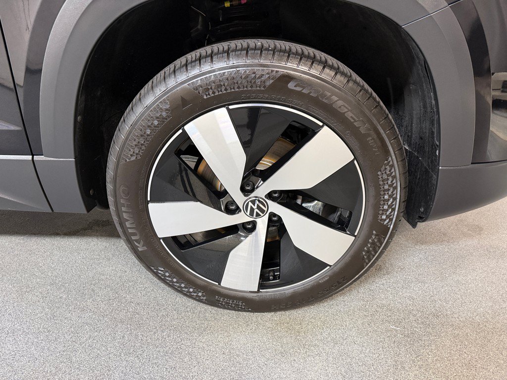 New 2026 Volkswagen Taos S AWD/4WD image 18