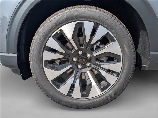 New 2026 Ford Explorer Platinum w/ LUX Leather Package image 9