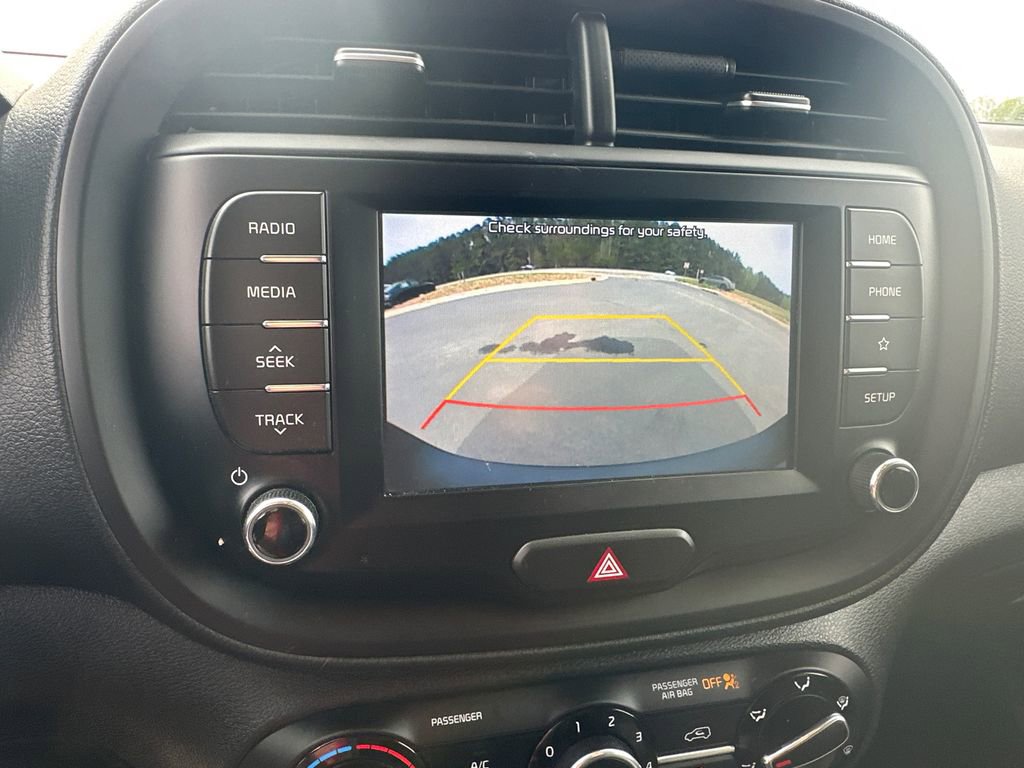Used 2020 Kia Soul S image 27