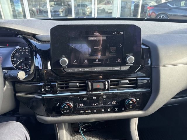 Certified 2025 Nissan Pathfinder Rock Creek image 5